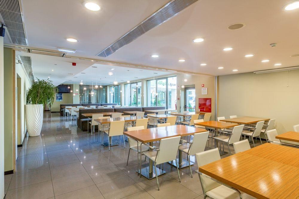 Holiday Inn Express Lisbon Airport, An Ihg Hotel Ngoại thất bức ảnh